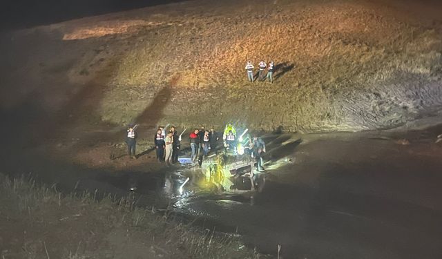 Nevşehir Gülşehir ilçesinde sel sularına kapılan araçtaki çift hayatını kaybetti