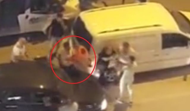 Bursa'da bir şahıs trafikte tartıştığı kişinin başına duba fırlattı