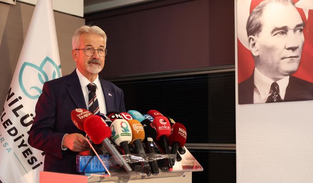 Başkan Turgay Erdem, tüm Bursalıları Cumhuriyet coşkusunu paylaşmaya davet etti