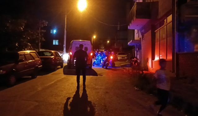 Kocaeli Gebze ilçesinde polise ateş eden 2 kişi kovalamacayla yakalandı