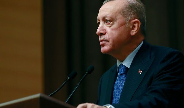 Cumhurbaşkanı Erdoğan 'emeklilere zam' sorusuna yanıt verdi