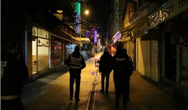 Samsun'da farklı suçlardan aranan 17 şahıs yakalandı