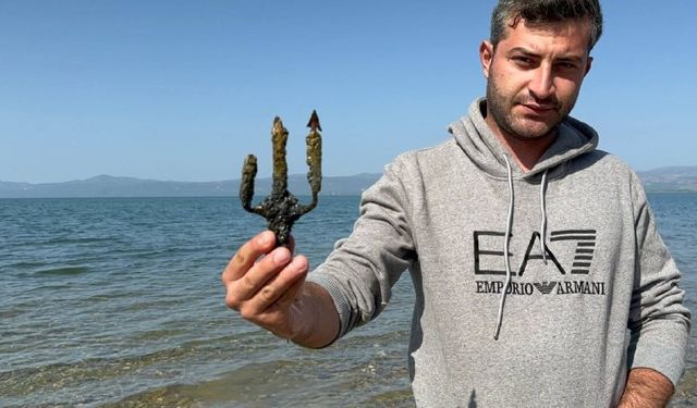 Bursa'da İznik Gölü'nde 2 bin yıllık mızrak ucu bulundu