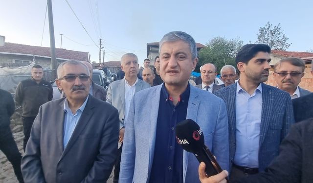 Karabük Valisi Yavuz'dan Ovacık'taki yangınlarla ilgili açıklama: "Kundaklama şüphesi üzerine çalışmalar devam ediyor"