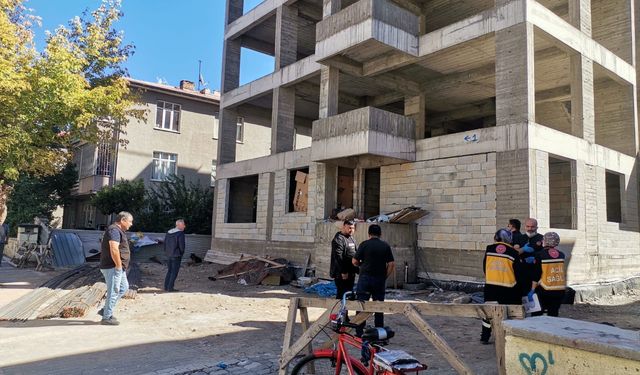 Kayseri Kocasinan ilçesinde bekçi çalıştığı inşaatta ölü bulundu