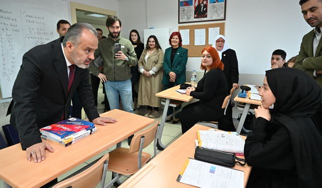 Üniversite adaylarına Bursa’da ücretsiz destek