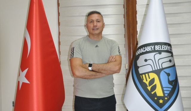 Karacabey Belediyespor’da yeni teknik direktör Ahmet Taşyürek oldu