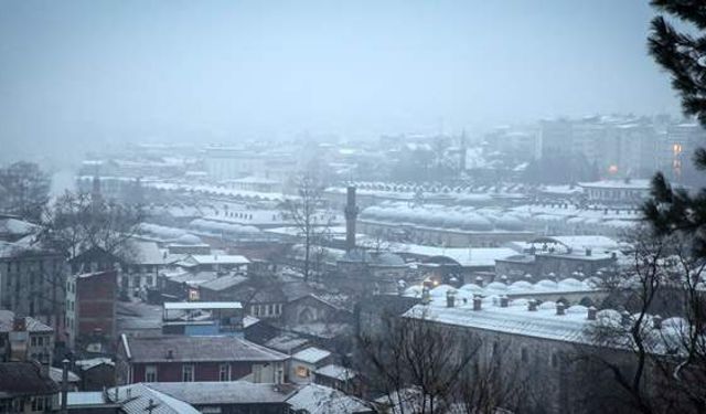 Meteoroloji’den Bursa için yeni uyarı! Dondurucu soğuklar ve sıcaklık… (20 Kasım Bursa hava durumu)