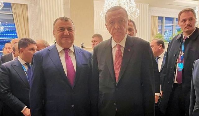 Cumhurbaşkanı Erdoğan, Astana’da Ahıskalı Türklerle buluştu