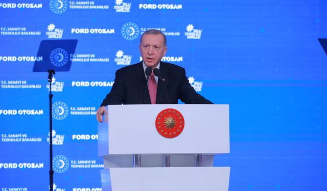 Cumhurbaşkanı Erdoğan Ford'un Yeniköy'e 2 milyar avro yatırım ile kurduğu yeni fabrikasının açılışına katıldı