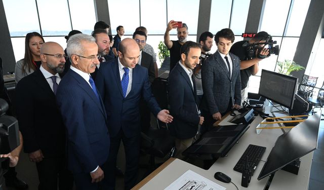 Ulaştırma ve Altyapı Bakanı Uraloğlu: “Havalimanlarımız ‘Siber Tehdit İstihbarat Yazılımı” ile korunmaya başlandı"