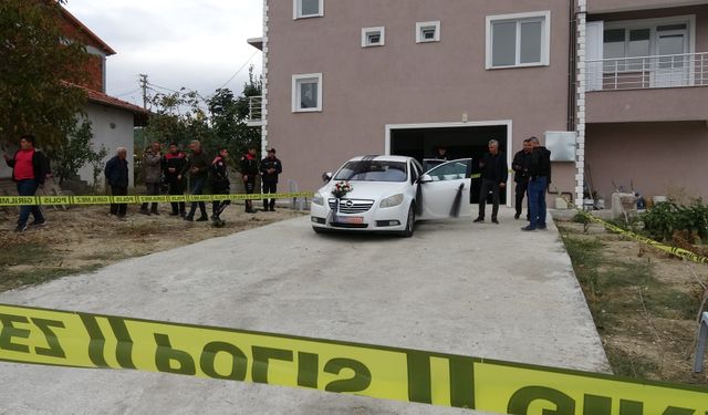 Burdur’da düğünde havaya ateş açan damat kazayla gelin arabasının şoförünü vurdu