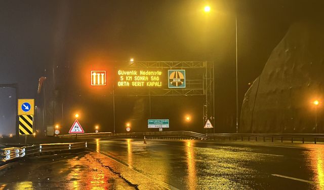 Bolu Dağı Tüneli İstanbul istikameti heyelan tehlikesine karşı trafiğe kapatıldı