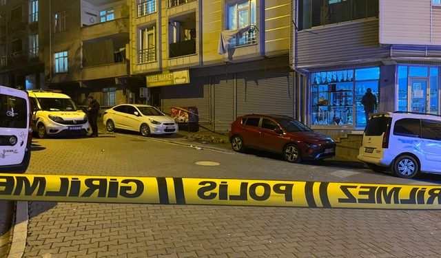 Esenyurt’ta sokak ortasında silahı saldırıya uğrayan şahıs hayatını kaybetti