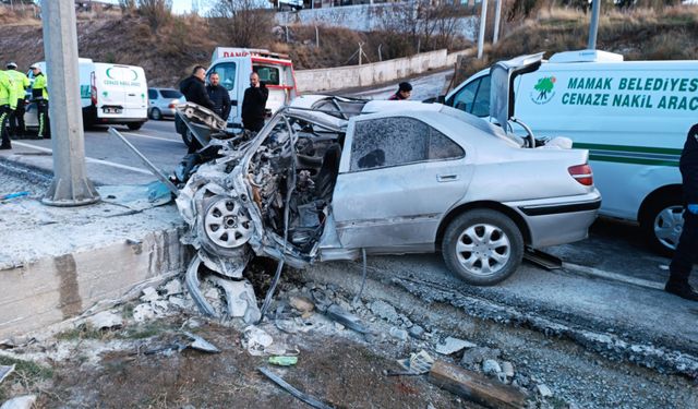 Ankara Mamak ilçesinde feci kaza! Aynı aileden 1'i bebek 4 kişi öldü