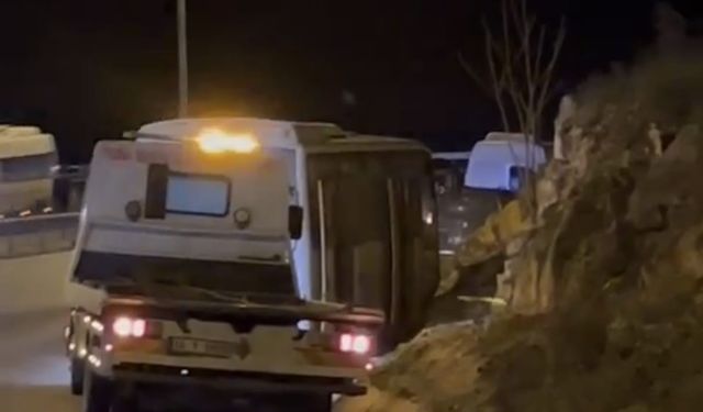 Bursa İnegöl ilçesinde iki servis minibüsü çarpıştı: 7 yaralı