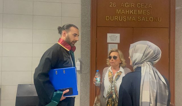 Gazeteci Nazlı Ilıcak cezaevine girdi