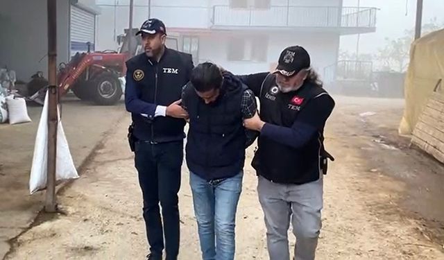 İzmir’de 4 yabancı uyruklu YPG üyesi tutuklandı