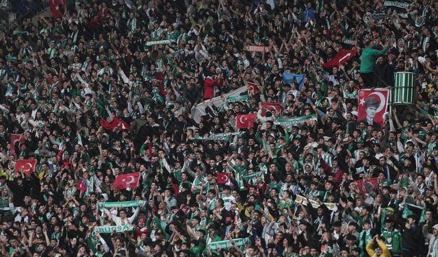 Bursaspor - Diyarbekirspor maçı biletleri satışa çıkıyor! Fiyatlar açıklandı