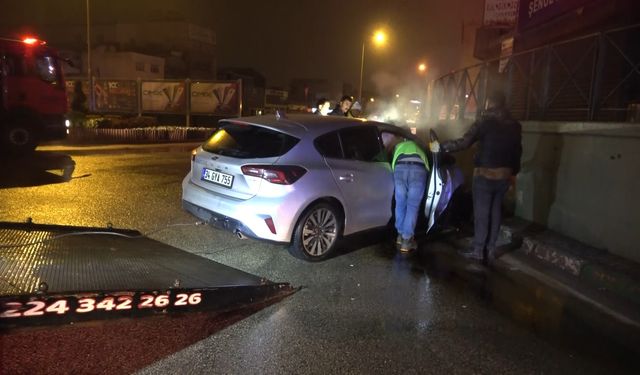 TÜGVA Genel Başkan Yardımcısı geçirdiği kazada araçta sıkışarak yaralandı