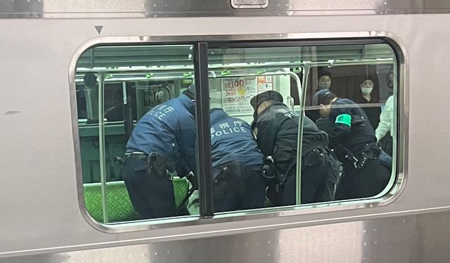 Japonya’da başkent Tokyo'da trende bıçaklı saldırı: 4 yaralı