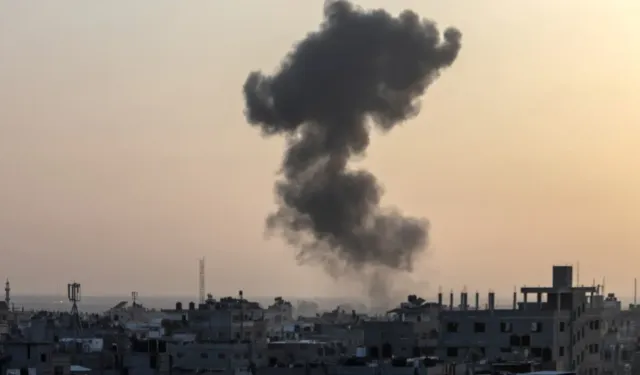 Gazze'de can kaybı 23 bin 708'e yükseldi