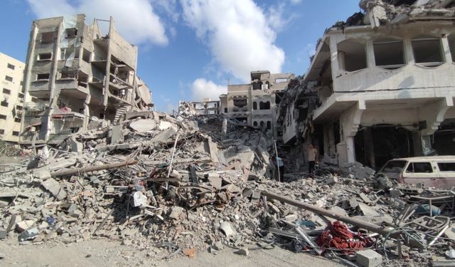Gazze Şeridi’nde can kaybı 26 bin 422’ye yükseldi