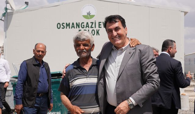Osmangazi Belediyesi yaşanan depremde Türkiye'nin takdirini kazandı