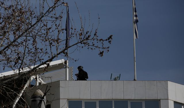 Yunanistan’da eski çalışan dehşet saçtı! 4 ölü