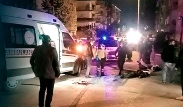 Ankara Sincan ilçesinde 17 yaşındaki genç defalarca bıçaklandı