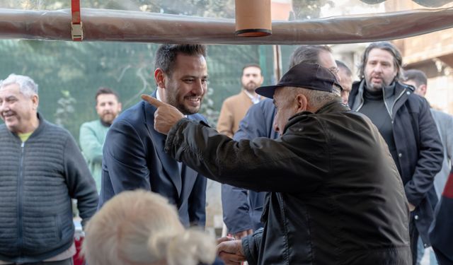 Mudanya halkı AK Parti adayı Gökhan Dinçer’i bağrına bastı