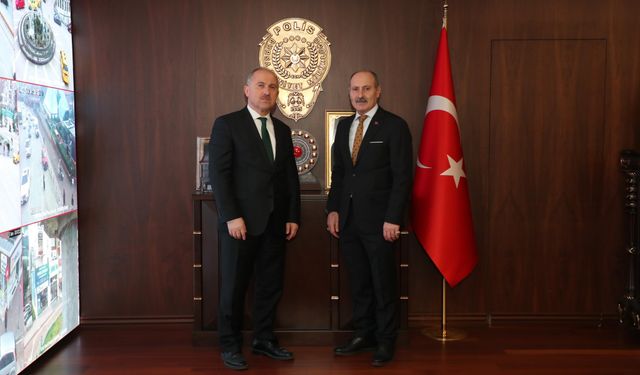 Kaymakam Karamehmetoğlu'ndan Bursa İl Emniyet Müdürü Zaimoğlu’na ziyaret