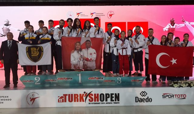 Uluşehir Bursa Camileri Spor Kulübü, uluslararası tekvando turnuvasına damga vurdu