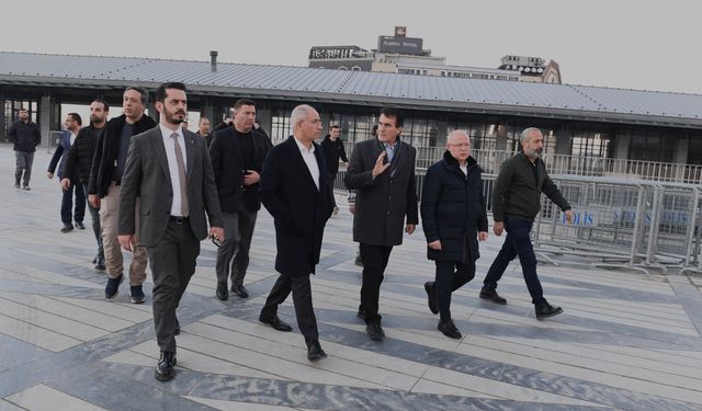Bursa Milletvekili Efkan Ala’dan Osmangazi Meydanı’na tam not