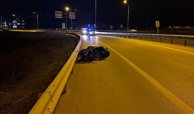 Bursa'da kontrolden çıkan motosiklet sürücüsü ağır yaralandı