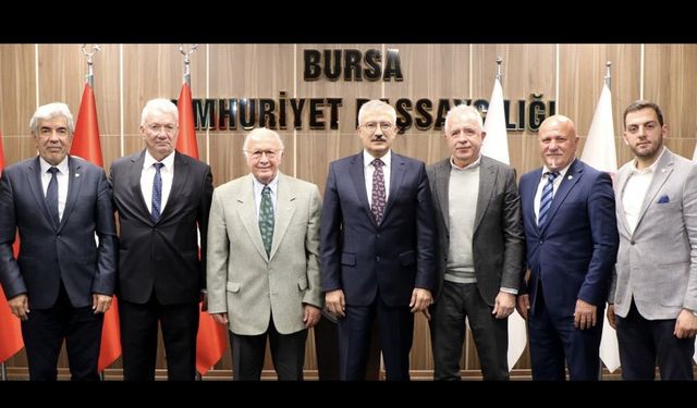 Bursaspor yönetiminden Bursa Cumhuriyet Başsavcısı Ramazan Solmaz'a ziyaret