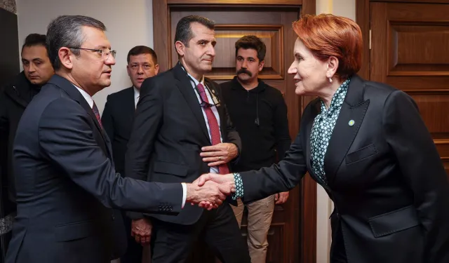 CHP lideri Özgür Özel, Meral Akşener'i ziyaret etti
