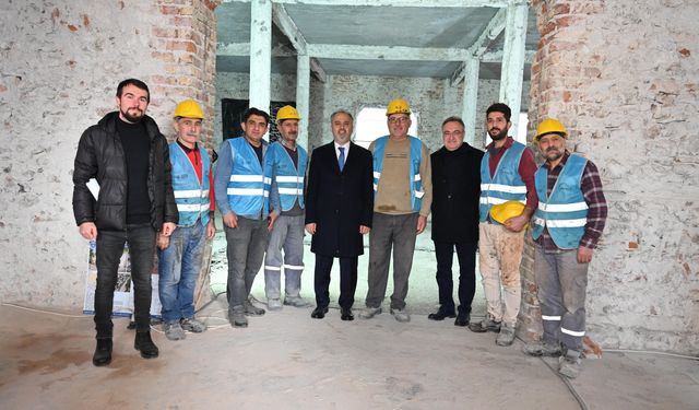 Bursa’da tarihi yapıda restorasyon çalışmaları devam ediyor
