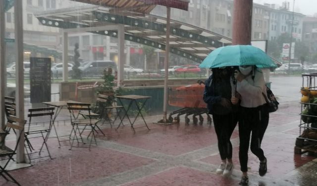 Meteoroloji'den Bursa için sağanak yağış ve sıcaklık açıklaması! (10 Mart Bursa hava durumu)