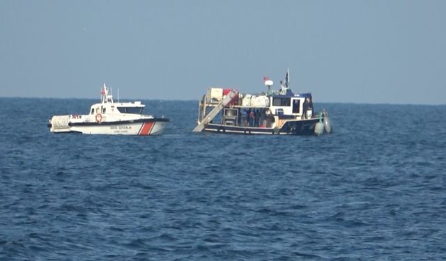 Bursa'da batan geminin kayıp 4 mürettebatının arandığı bölgede deniz yüzeyinde ceset bulundu