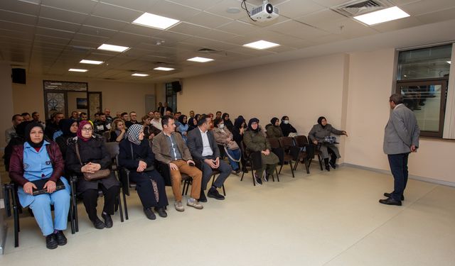 Bursa Büyükşehir personeline hijyen eğitimi