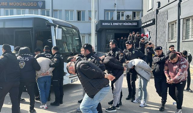 Bursa'da fuhuş çetesine operasyon! 19 tutuklama...