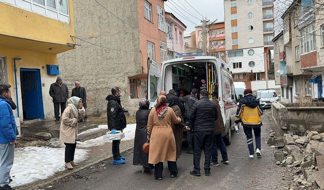 Erzurum'da haber alınamayan evde adam ölü bulundu
