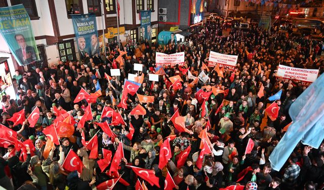 Bursa Büyükşehir Belediye Başkanı Alinur Aktaş Küçükbalıklı’da coşkuyla karşılandı