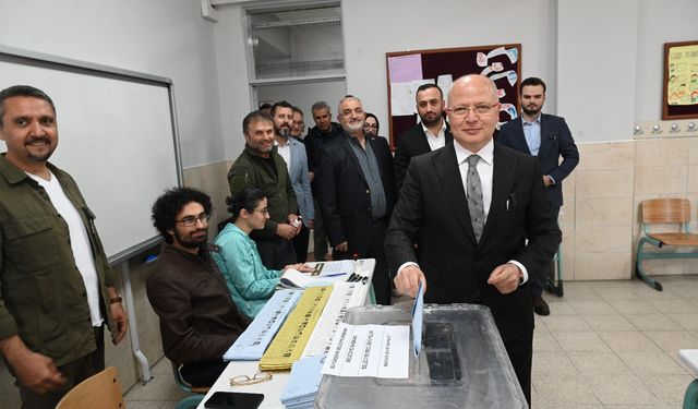 AK Parti Bursa İl Başkanı Davut Gürkan: Kazanan demokrasi ve milletimizin iradesi olacak
