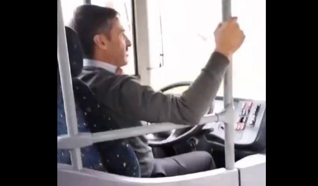 Bursa'da otobüs şoförünün kadınlar günü kutlaması sosyal medyada viral oldu