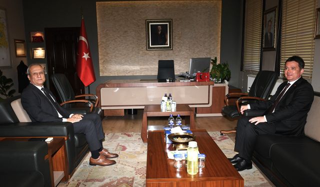 Başkan Erkan Aydın ilk resmi ziyaretini yaptı