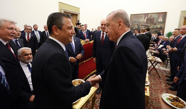 Cumhurbaşkanı Erdoğan: "CHP Genel Başkanı Özgür Özel ile önümüzdeki hafta bir araya geleceğiz"