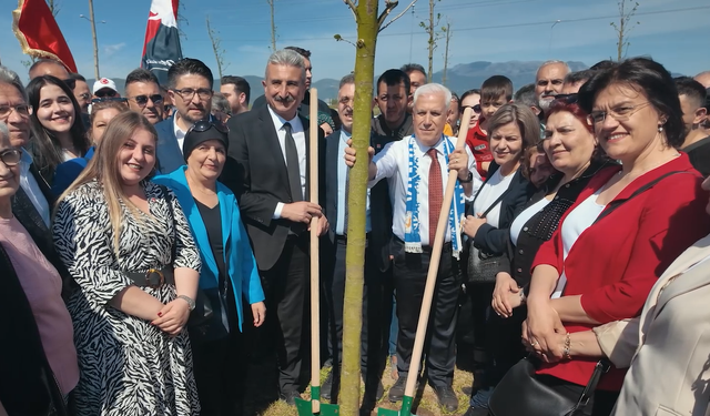 Bursa Büyükşehir Belediye Başkanı Bozbey: "Amacımız yeniden yeşil Bursa'yı oluşturmak"