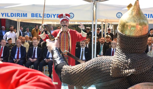 Bursa'da Yıldırım Belediyesi'nden Balabanbey Kalesi’nde fetih şöleni